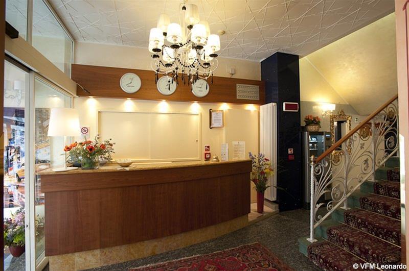 Hotel Boston Мілан Інтер'єр фото