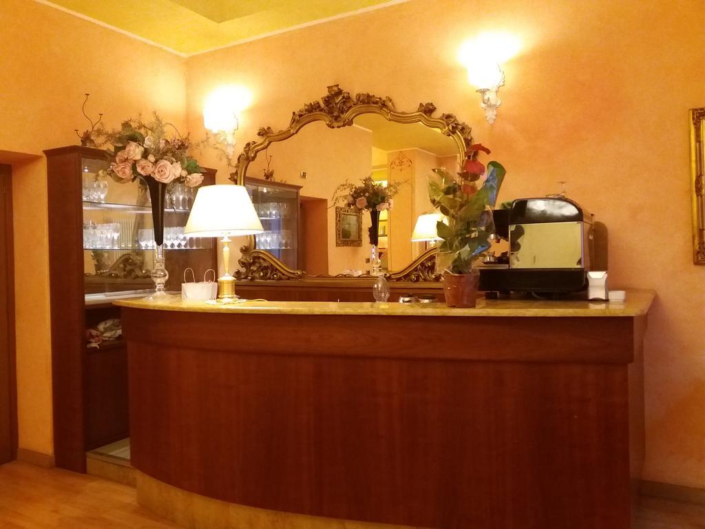 Hotel Boston Мілан Екстер'єр фото